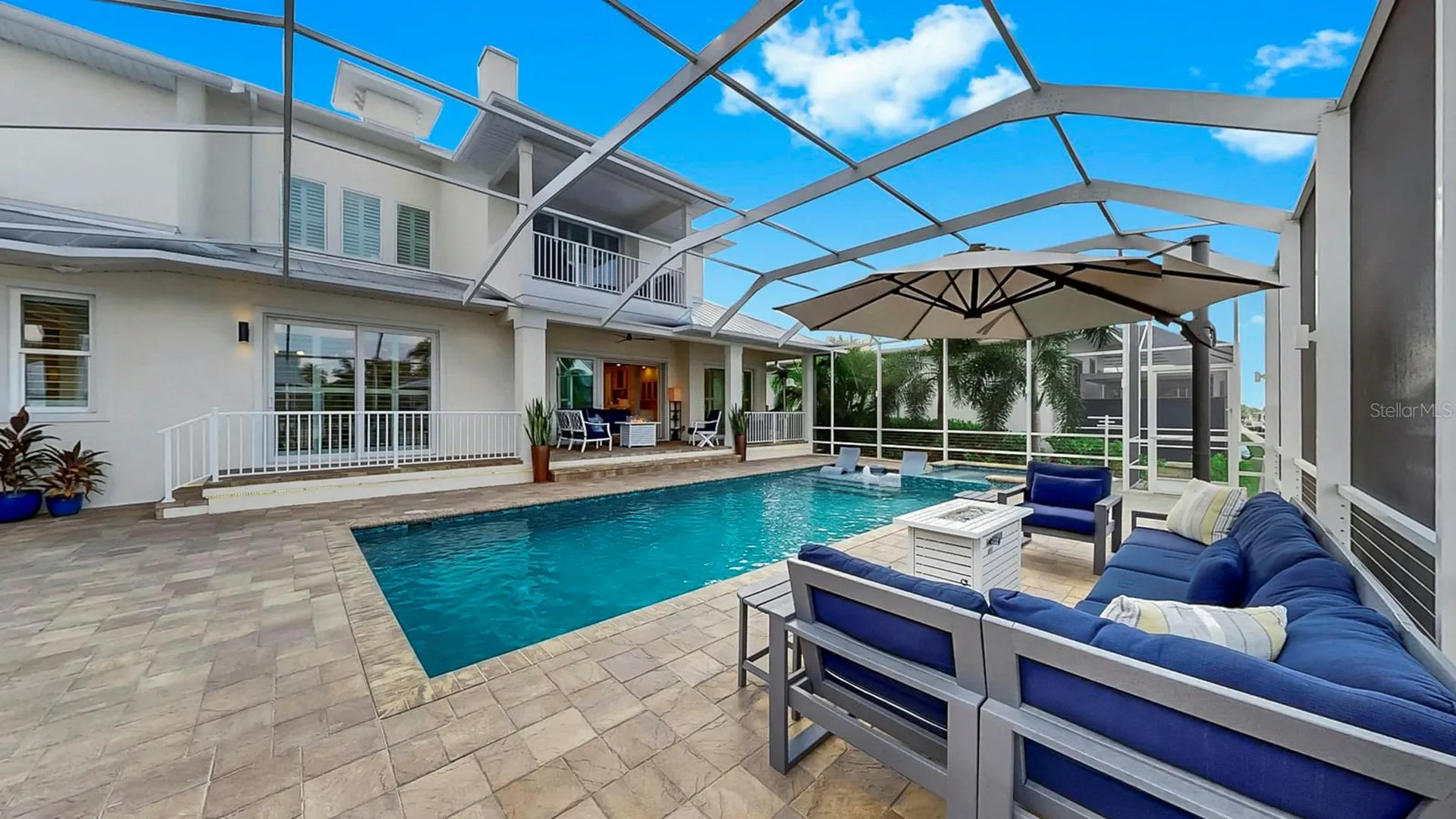 701 Pinckney Drive Apollo Beach FL 33572