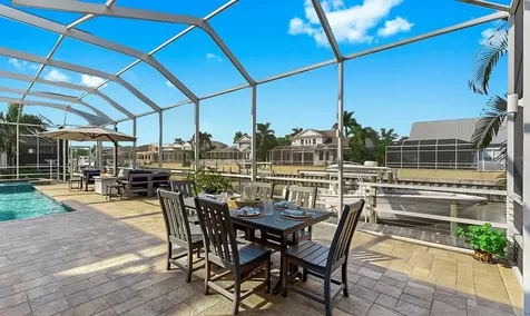 701 Pinckney Drive Apollo Beach FL 33572