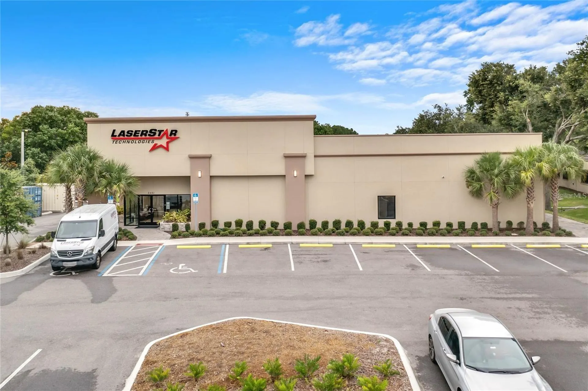 2461 Orlando Central Parkway Orlando FL 32809