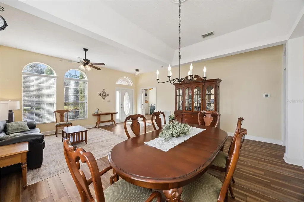 3720 Valley Oaks Court Oviedo FL 32766