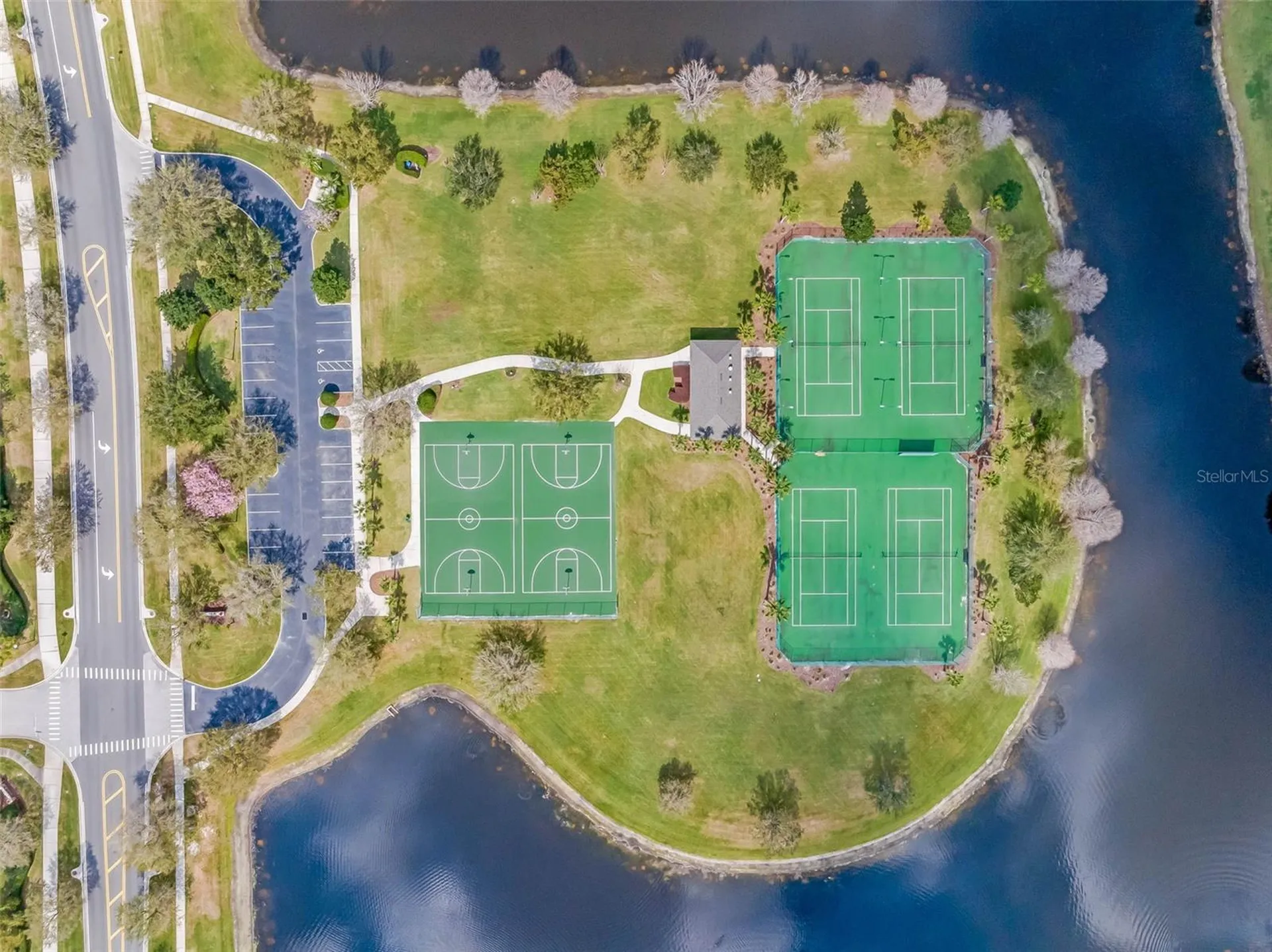 3720 Valley Oaks Court Oviedo FL 32766