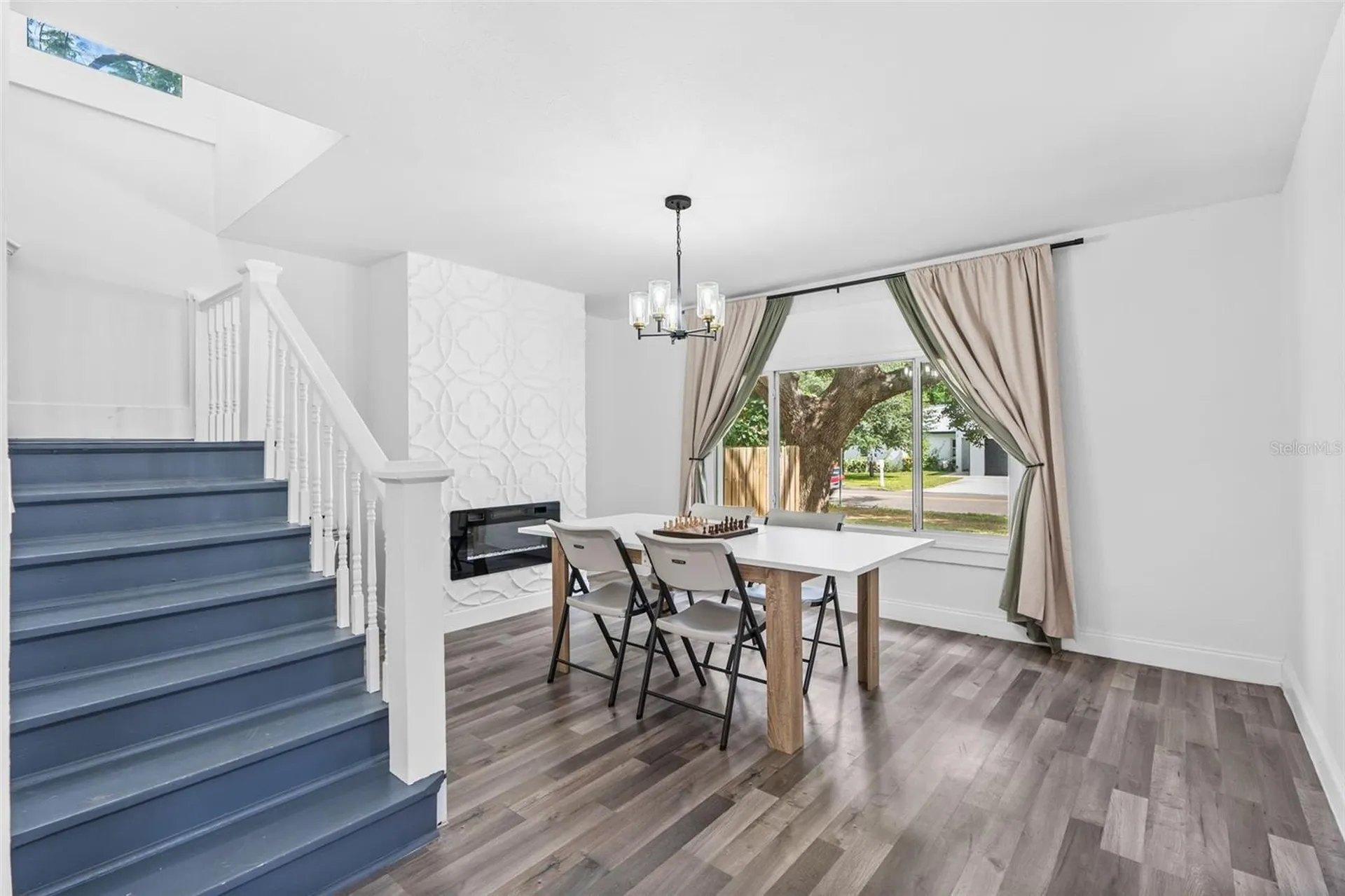 2201 50th Avenue N St Petersburg FL 33714
