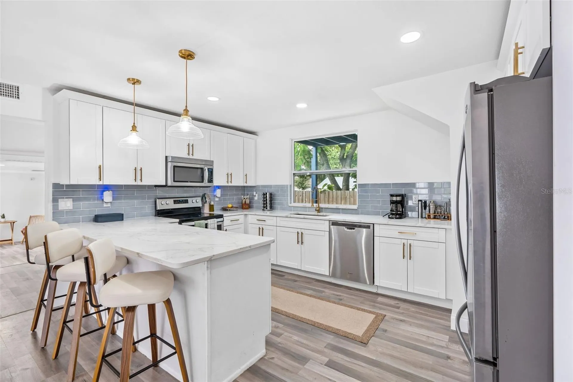 2201 50th Avenue N St Petersburg FL 33714