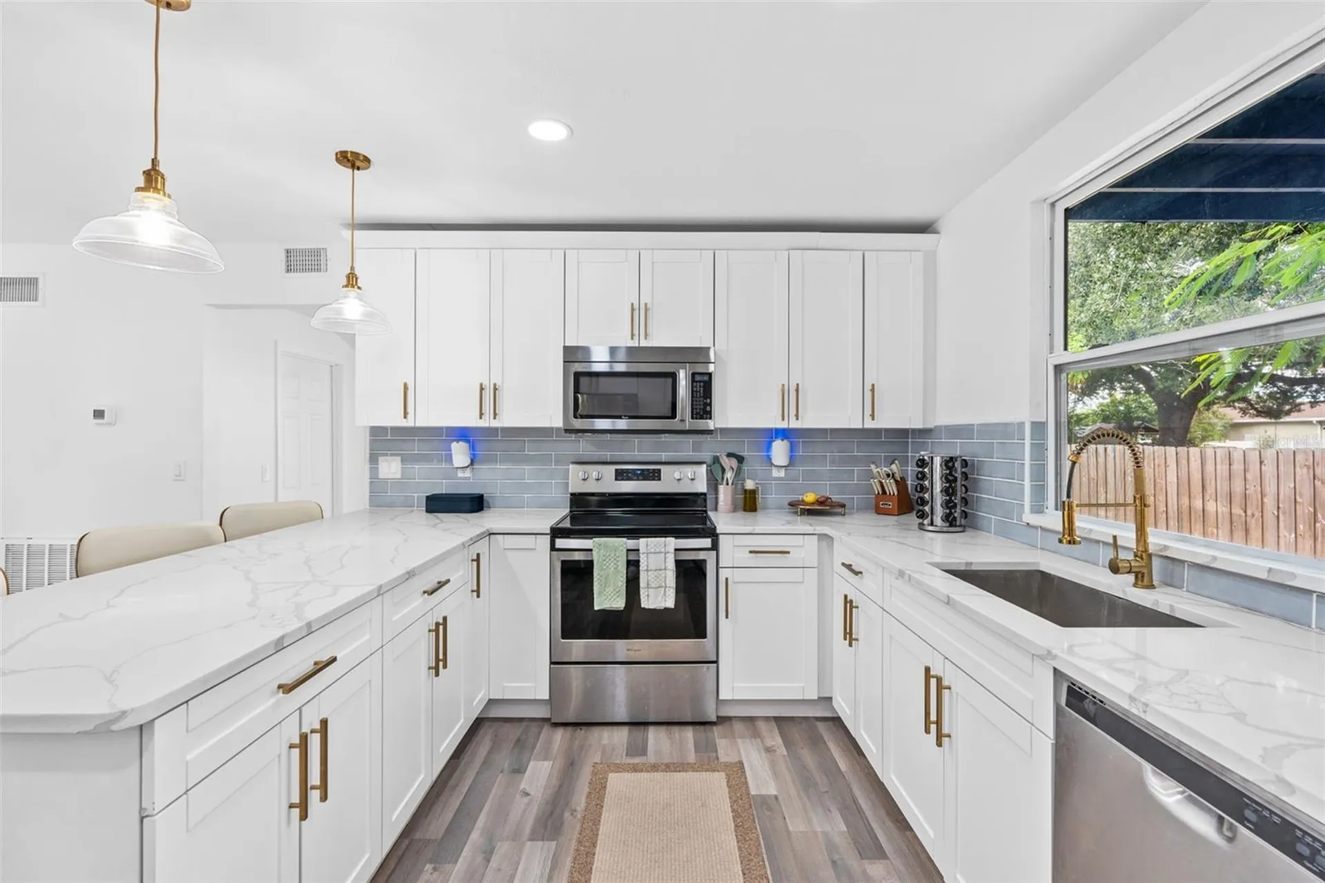 2201 50th Avenue N St Petersburg FL 33714
