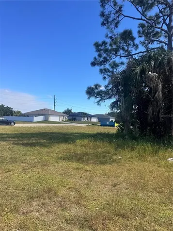 322 NE 27th Street Cape Coral FL 33909