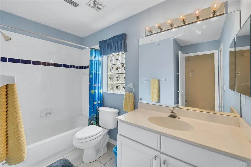 3350 Yonge Avenue Sarasota FL 34235