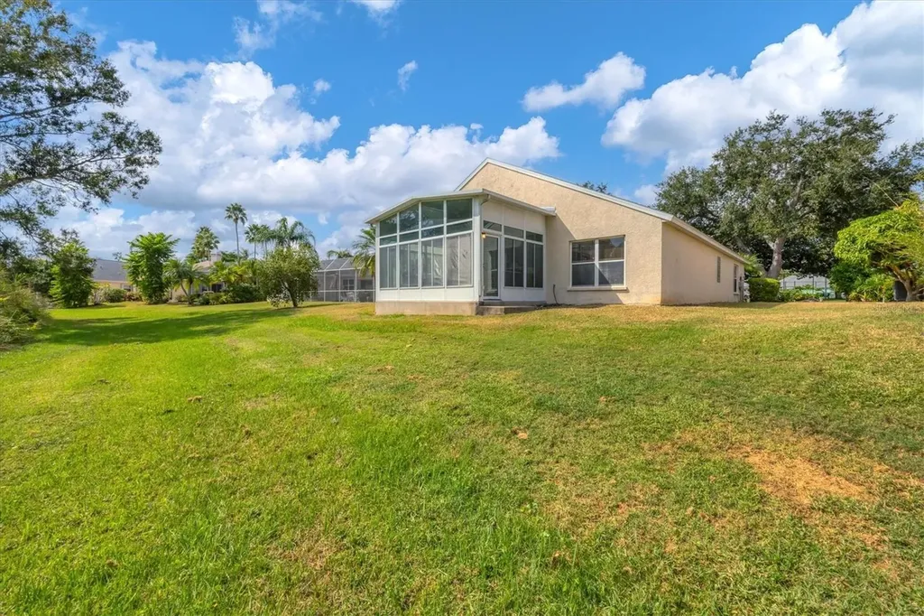 3350 Yonge Avenue Sarasota FL 34235