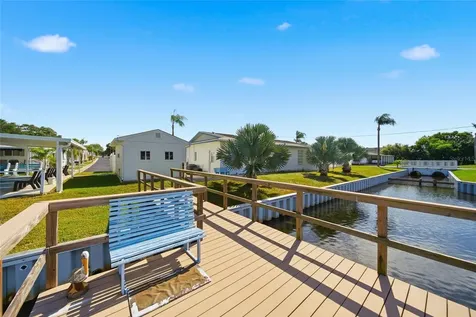 130 Patricia Avenue Dunedin FL 34698
