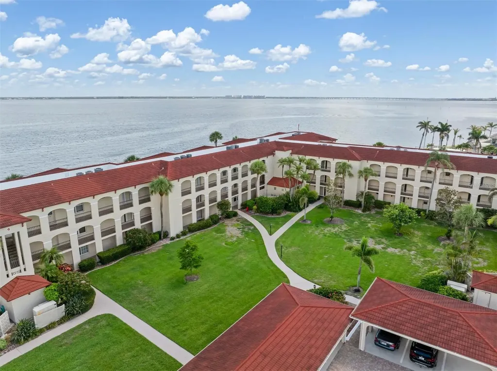 1 Colony Point Drive Punta Gorda FL 33950