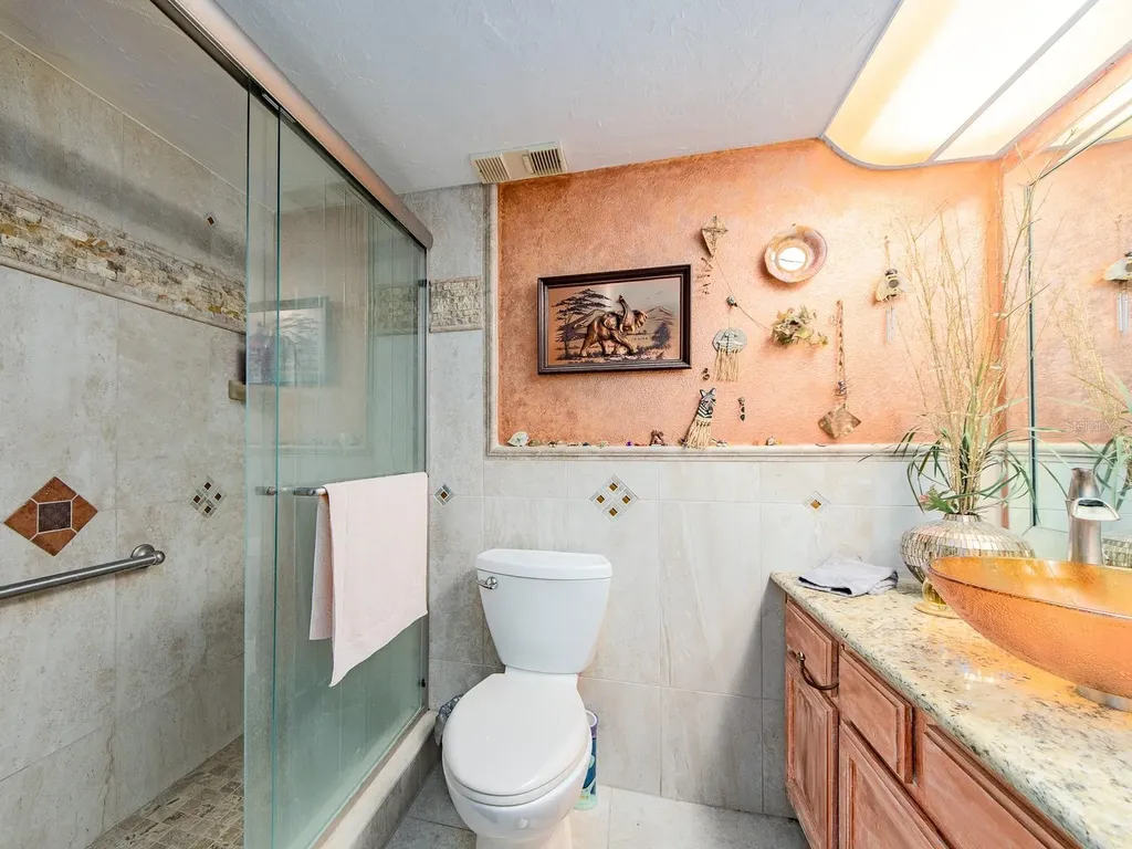9490 Harbor Greens Way Seminole FL 33776