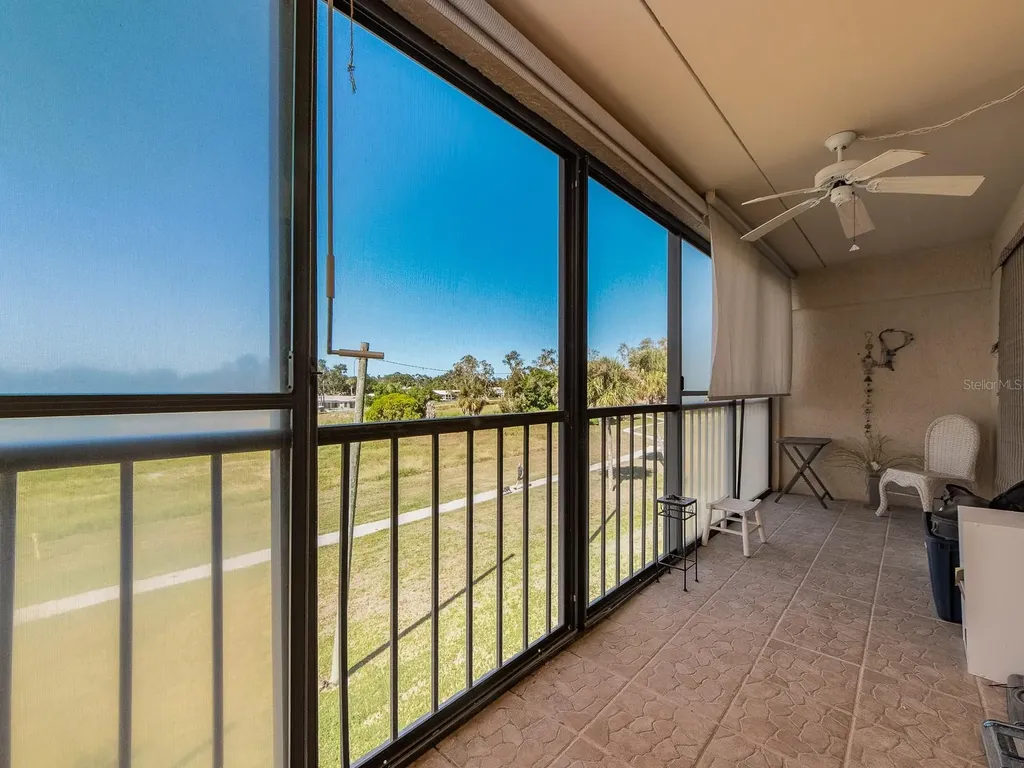 9490 Harbor Greens Way Seminole FL 33776