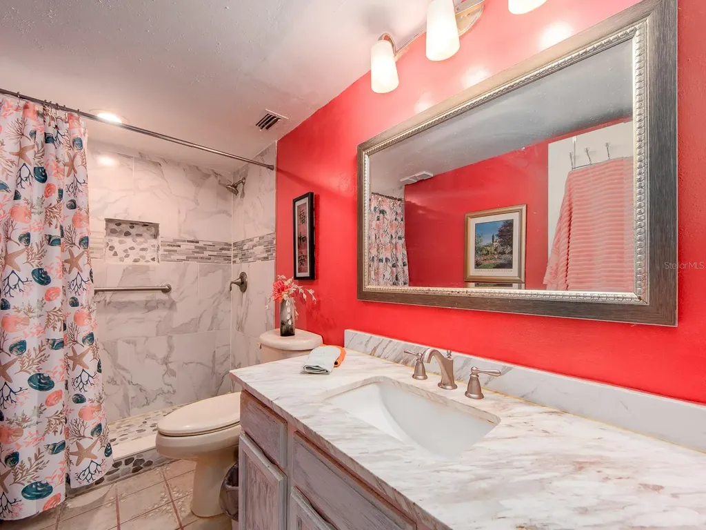 9490 Harbor Greens Way Seminole FL 33776