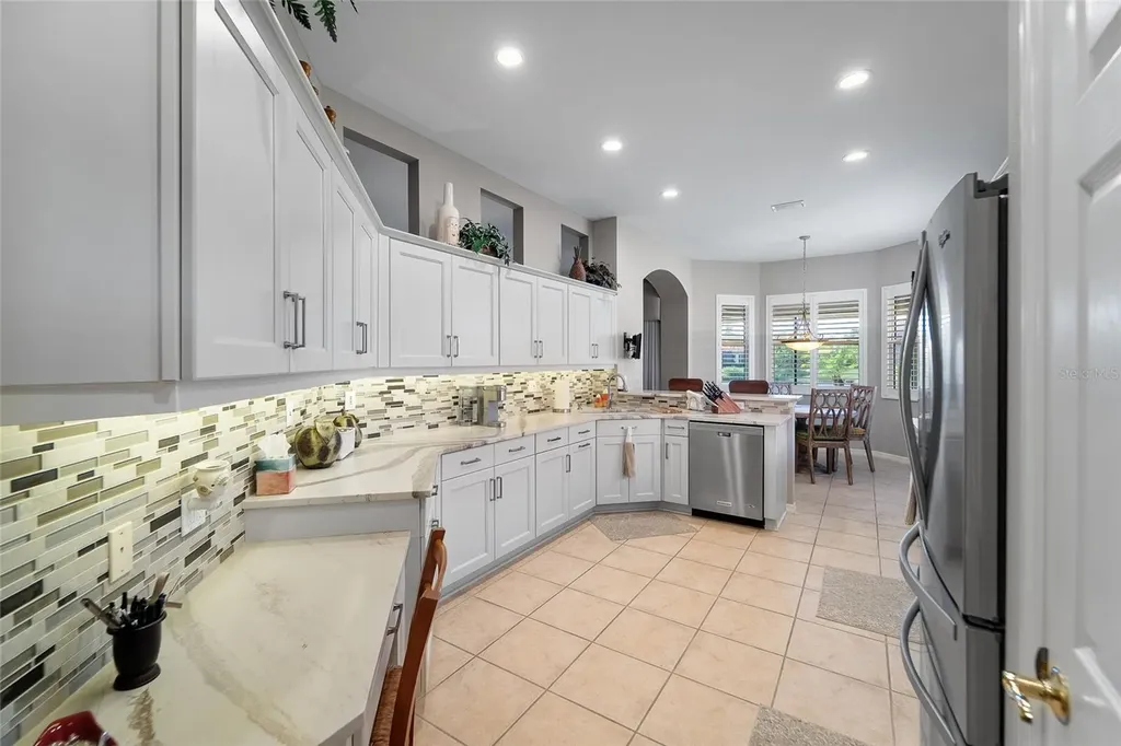 5175 Cantabria Crest Sarasota FL 34238