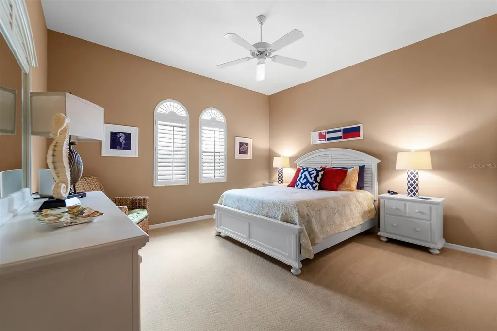 5175 Cantabria Crest Sarasota FL 34238