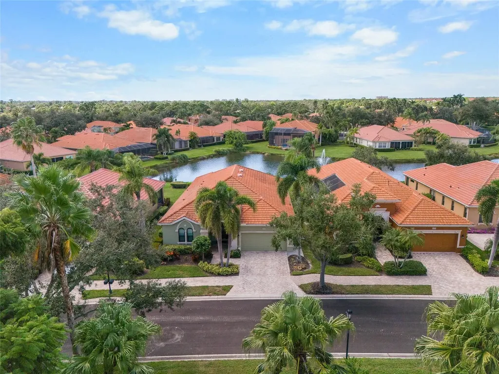 5175 Cantabria Crest Sarasota FL 34238