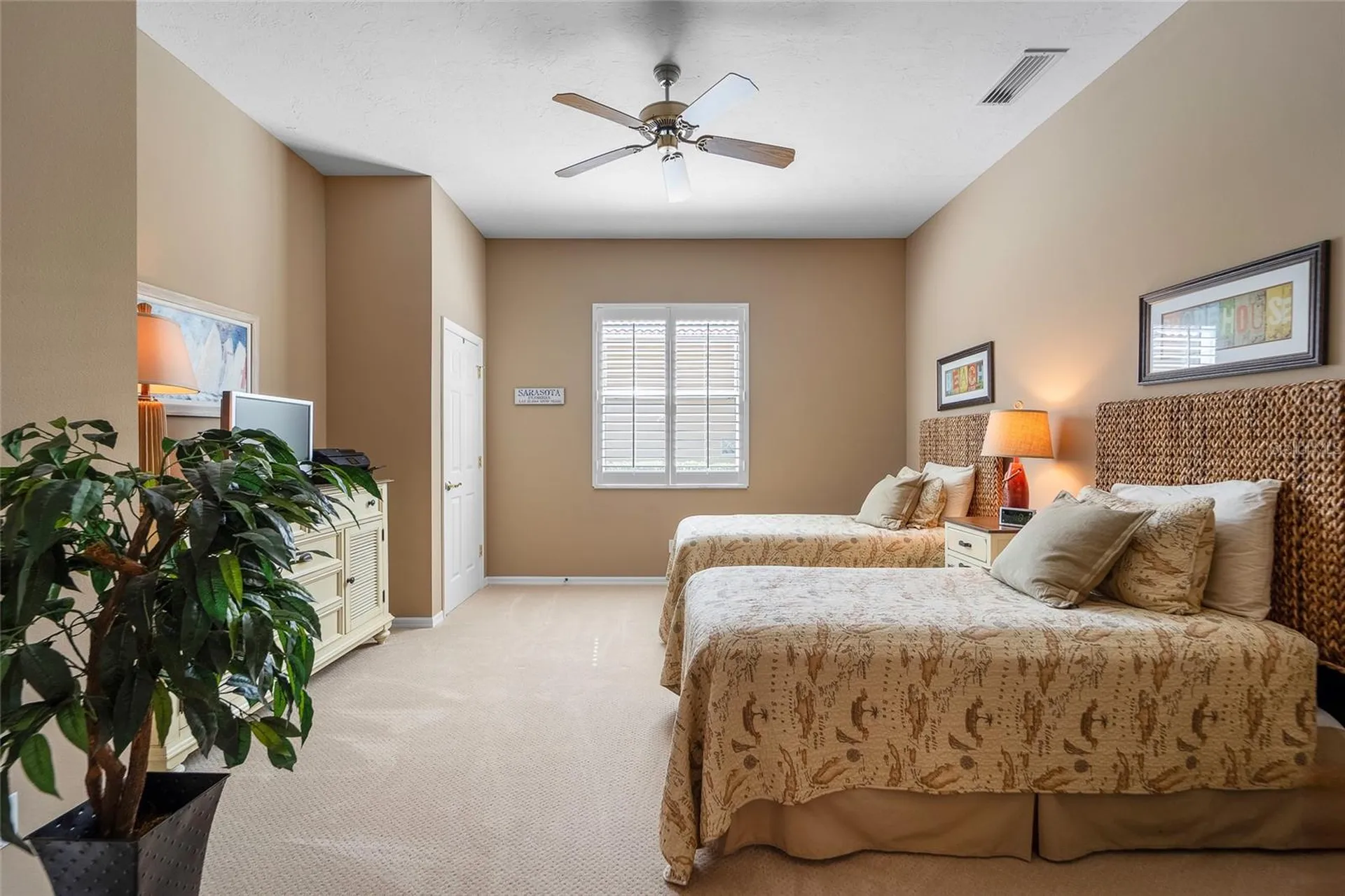 5175 Cantabria Crest Sarasota FL 34238