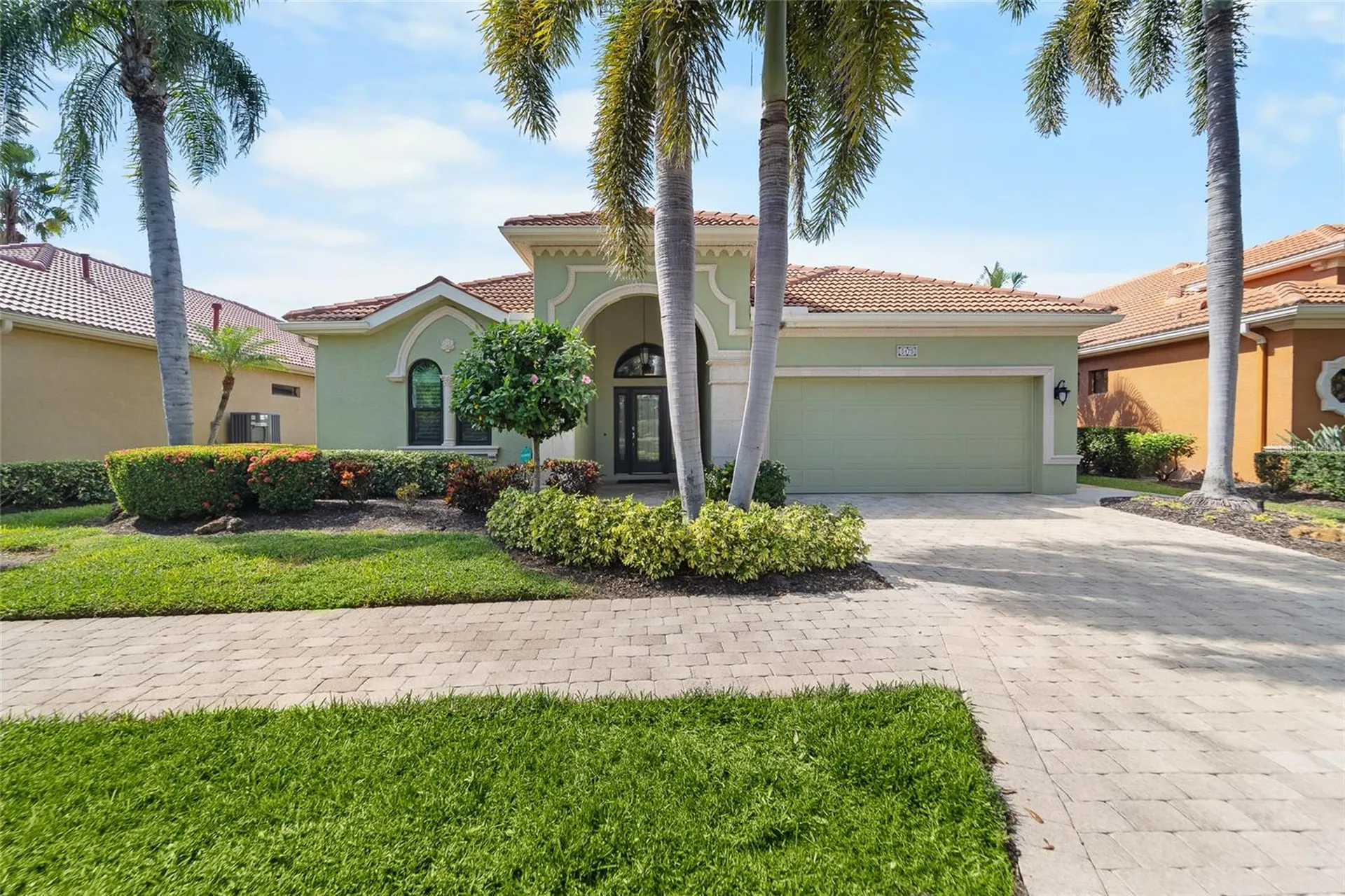 5175 Cantabria Crest Sarasota FL 34238