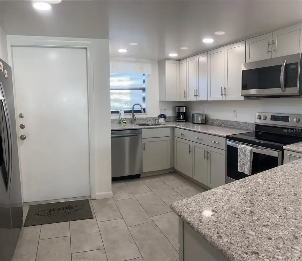 1571 S Atlantic Avenue New Smyrna Beach FL 32169