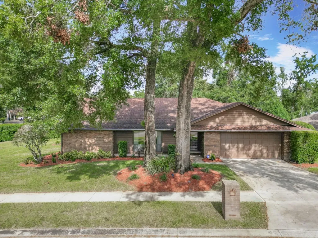 1469 Grace Lake Circle Longwood FL 32750