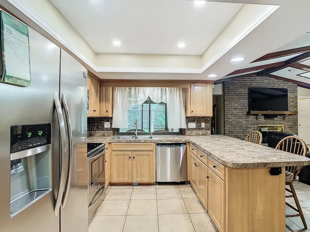 1469 Grace Lake Circle Longwood FL 32750
