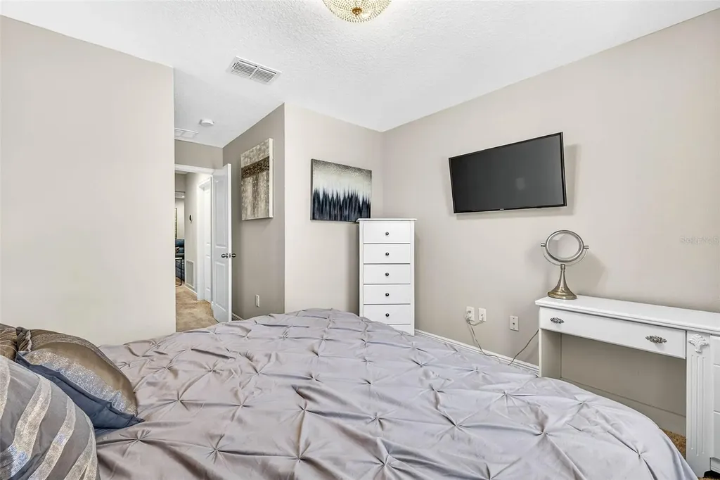 2208 Sunset Wind Loop Oldsmar FL 34677