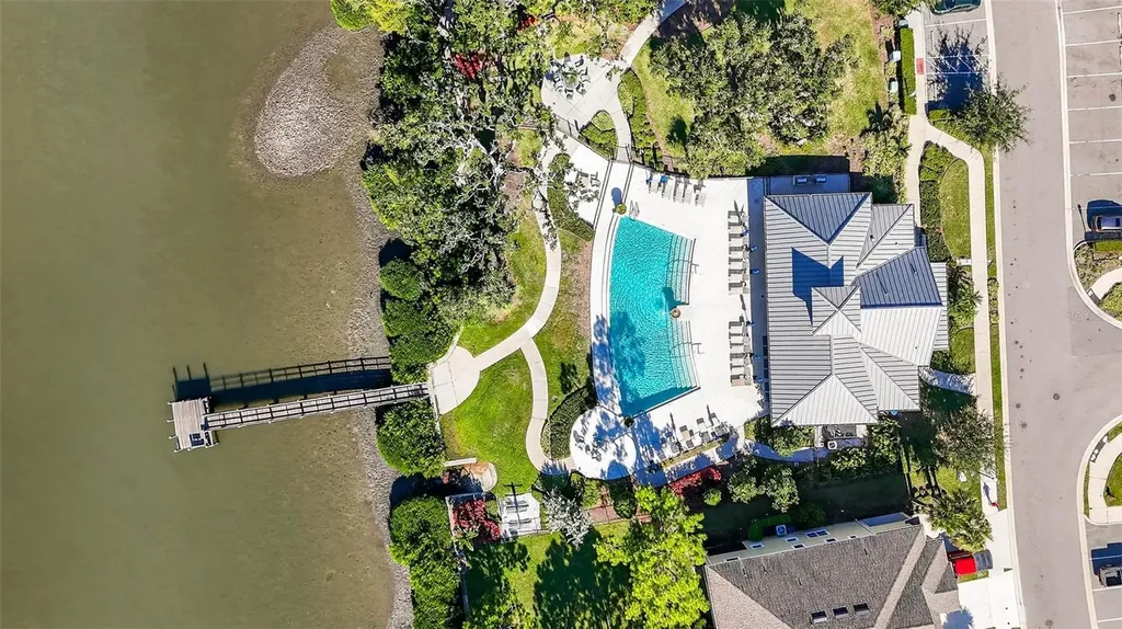 2208 Sunset Wind Loop Oldsmar FL 34677