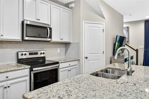 2208 Sunset Wind Loop Oldsmar FL 34677