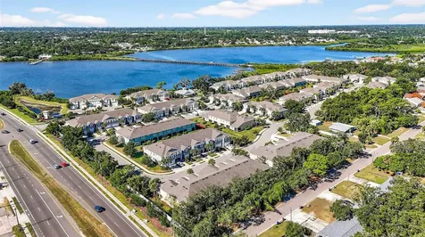 2208 Sunset Wind Loop Oldsmar FL 34677