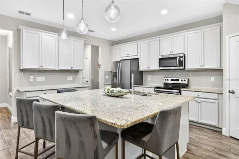 2208 Sunset Wind Loop Oldsmar FL 34677