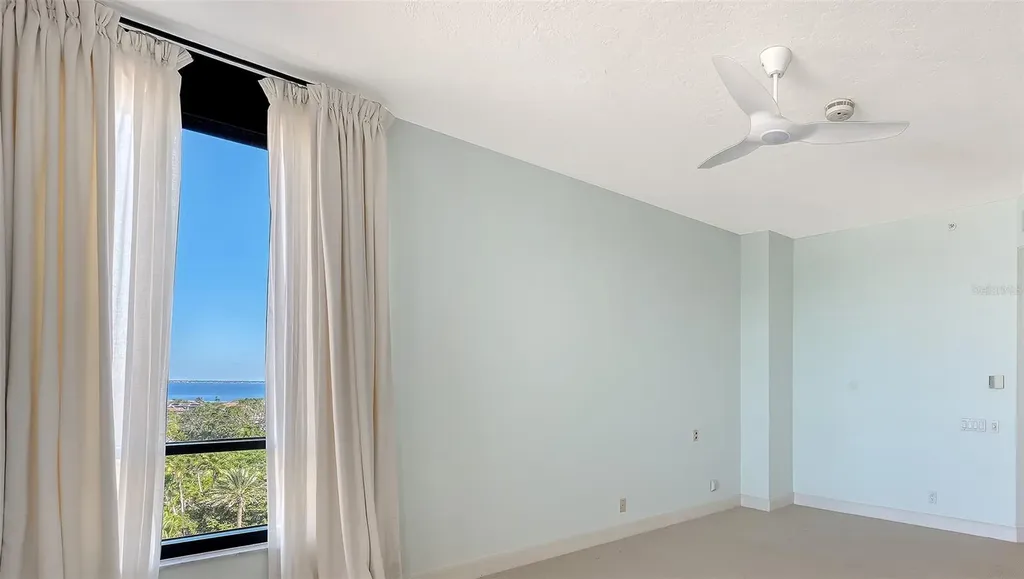 1241 Gulf Of Mexico Drive Longboat Key FL 34228