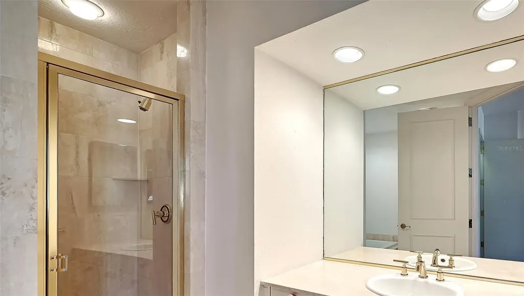 1241 Gulf Of Mexico Drive Longboat Key FL 34228