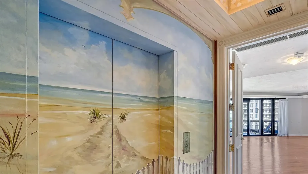 1241 Gulf Of Mexico Drive Longboat Key FL 34228