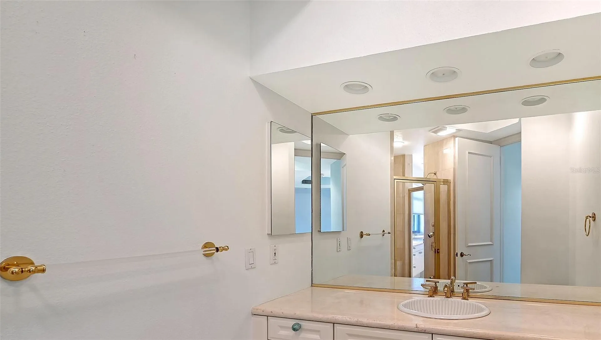 1241 Gulf Of Mexico Drive Longboat Key FL 34228