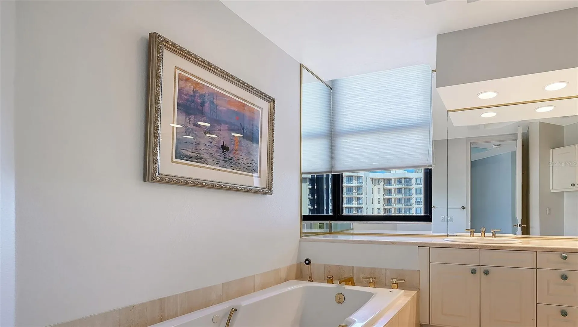 1241 Gulf Of Mexico Drive Longboat Key FL 34228