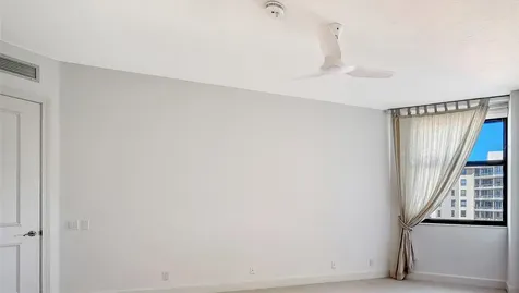 1241 Gulf Of Mexico Drive Longboat Key FL 34228