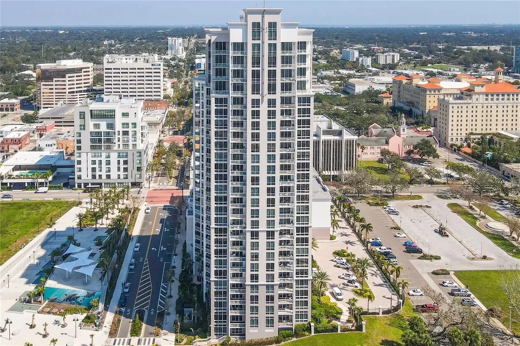 331 Cleveland Street Clearwater FL 33755