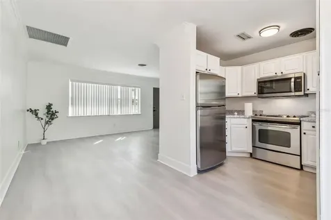 1101 75th Avenue N St Petersburg FL 33702