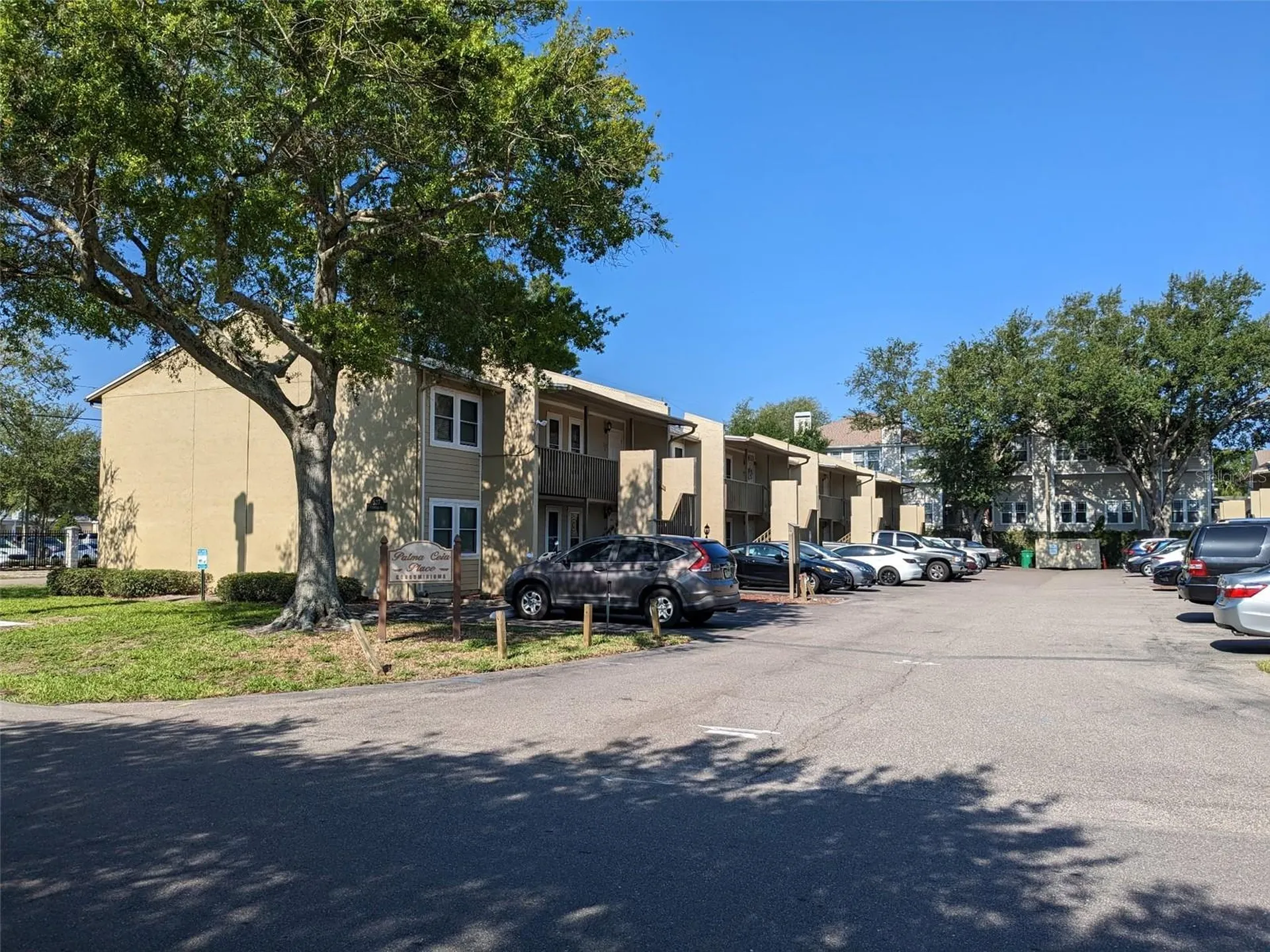 527 S Lincoln Avenue Tampa FL 33609