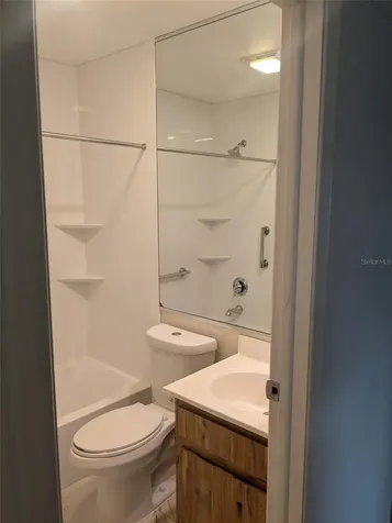 527 S Lincoln Avenue Tampa FL 33609