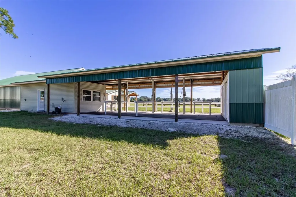 20221 SW 5th Place Dunnellon FL 34431