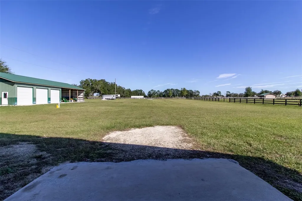 20221 SW 5th Place Dunnellon FL 34431