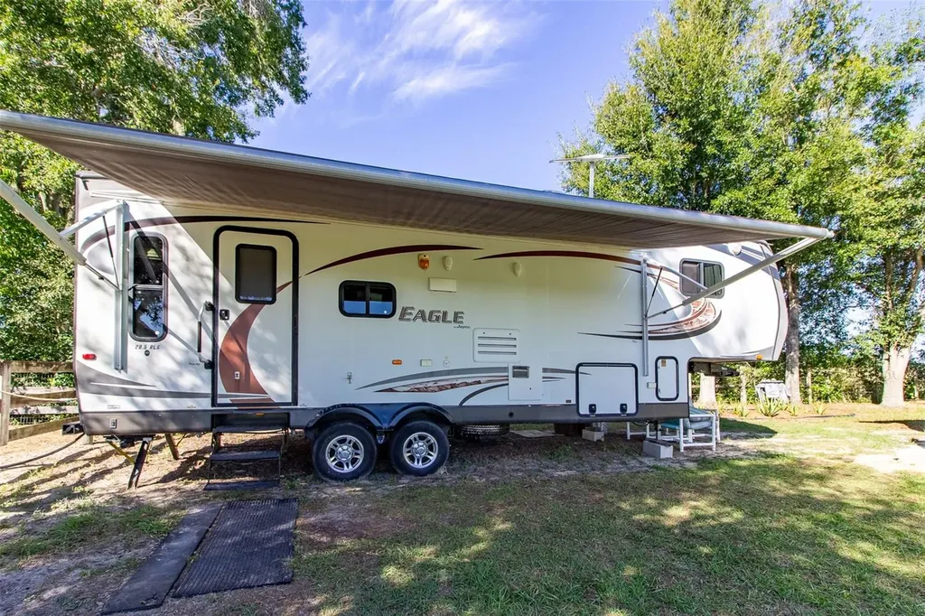 20221 SW 5th Place Dunnellon FL 34431