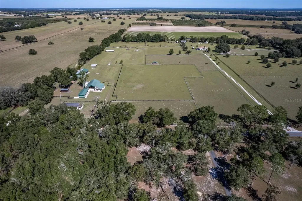 20221 SW 5th Place Dunnellon FL 34431