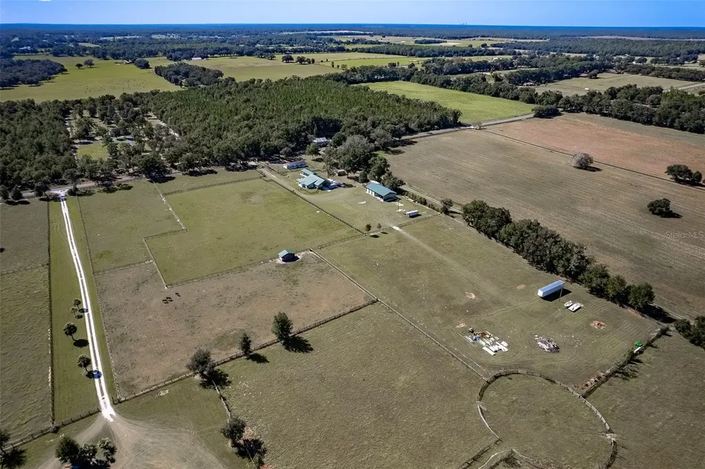 20221 SW 5th Place Dunnellon FL 34431