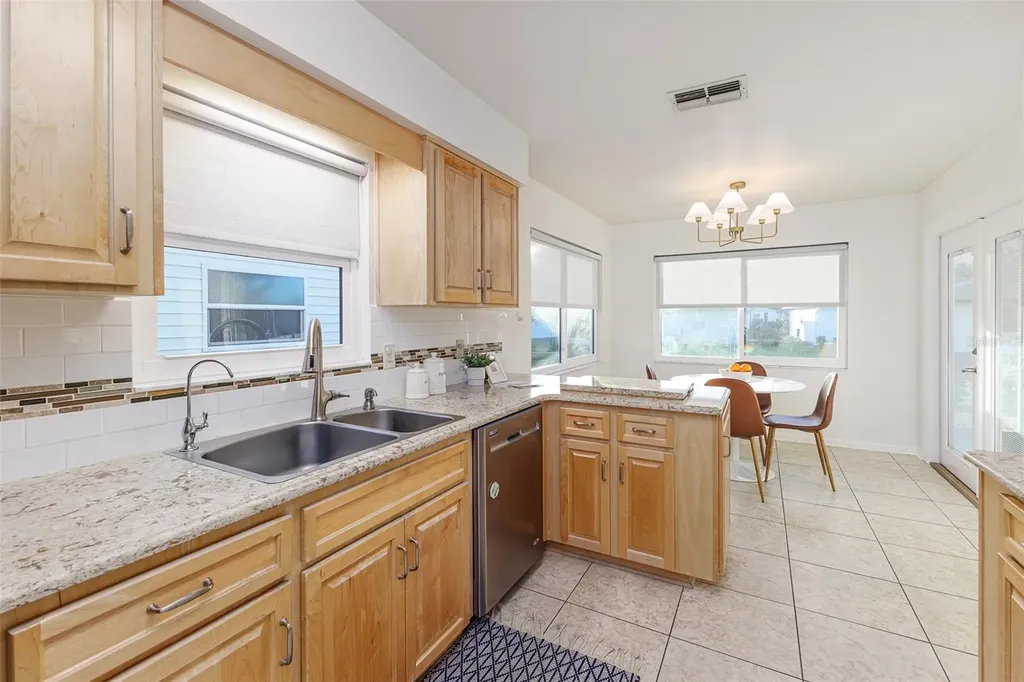 1635 Colonnades Circle N Lakeland FL 33811