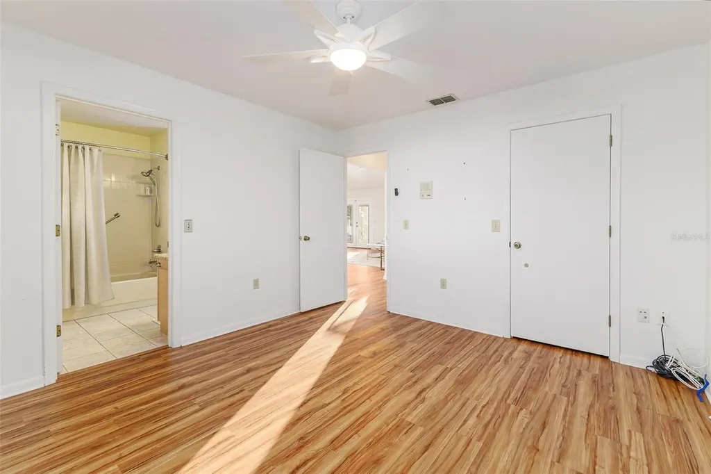 1635 Colonnades Circle N Lakeland FL 33811