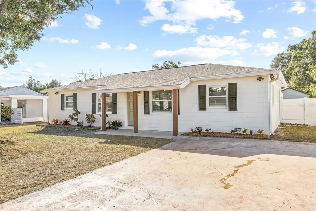 4228 W Bay Vista Avenue Tampa FL 33611