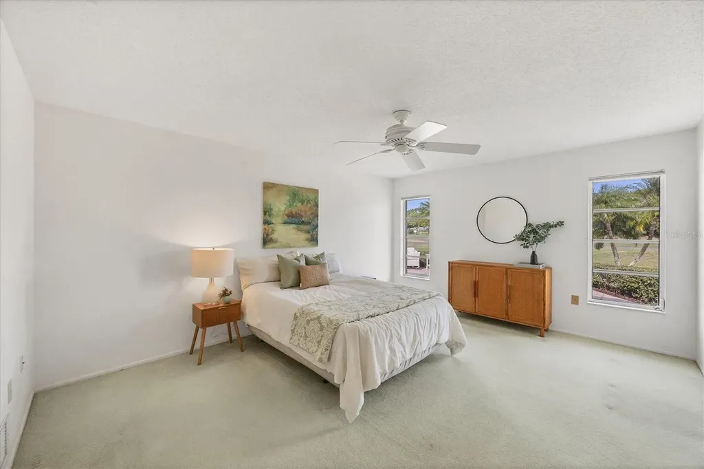 4755 Ringwood Meadow Sarasota FL 34235