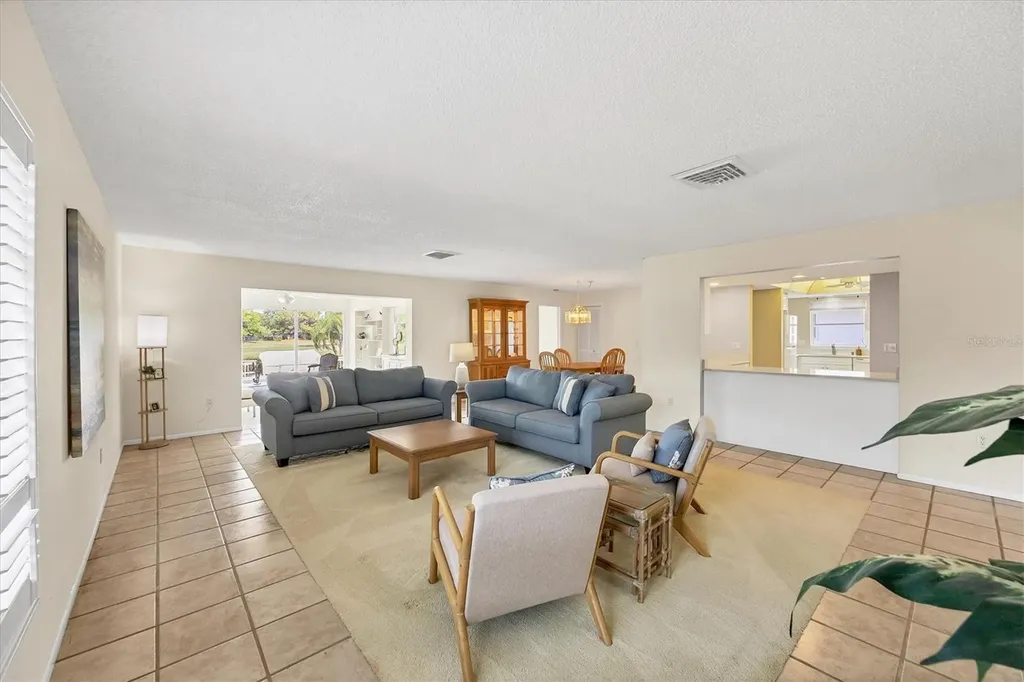 4755 Ringwood Meadow Sarasota FL 34235