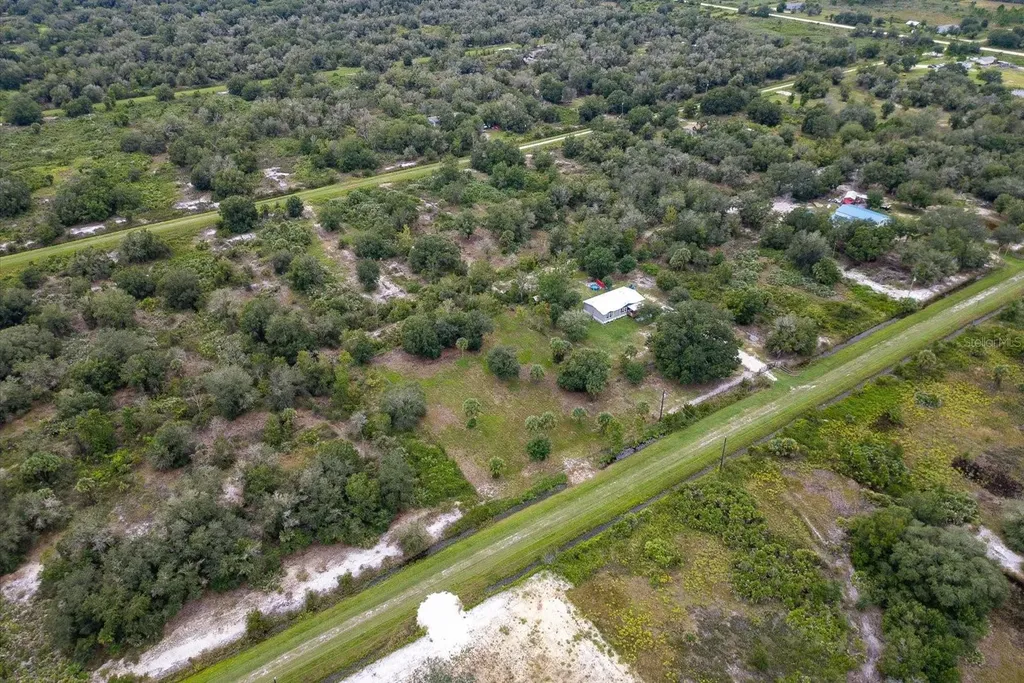 17128 NW 266th Street Okeechobee FL 34972